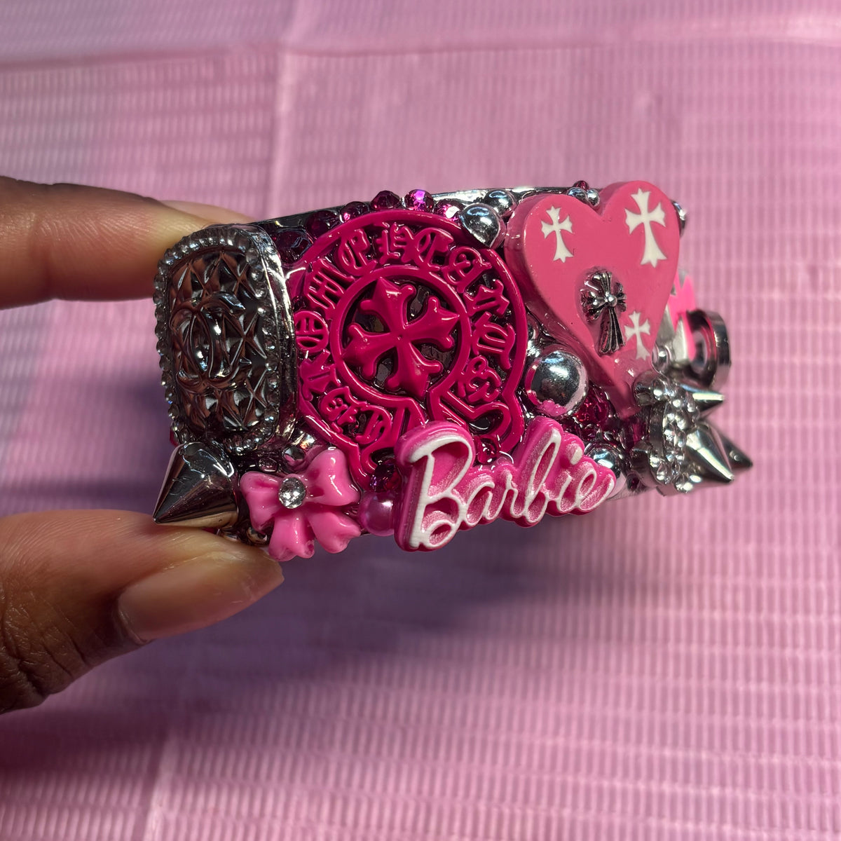 pretty excess junk cuff 💗💋