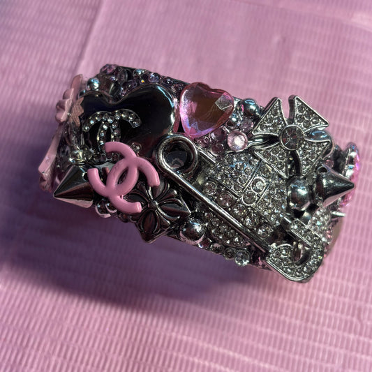 pretty princess junk cuff 🎀🪽