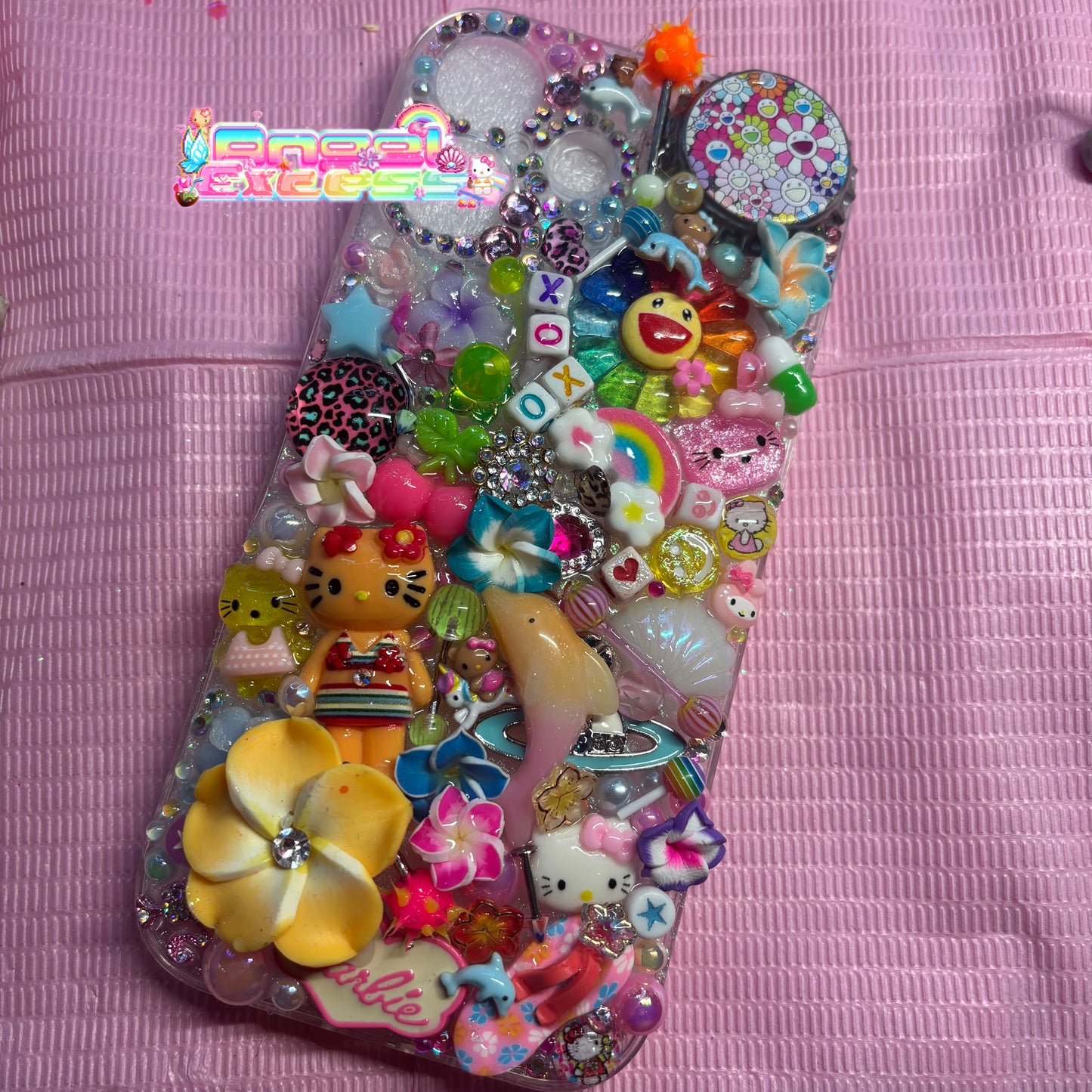 iPhone 17 🥭🌺 tropical excess reloaded